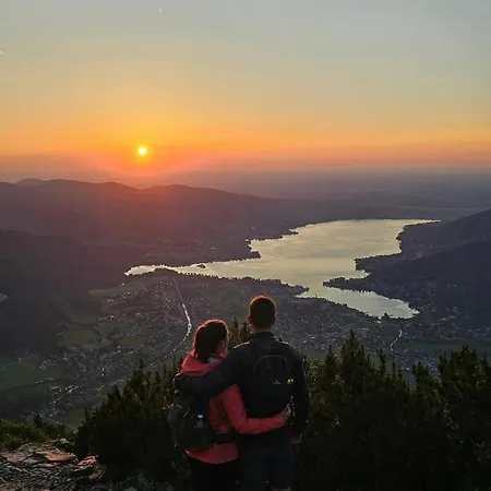 Ii - Private Alpine Next To Tegernsee For Family & Friends - Including Sauna & Free Parking