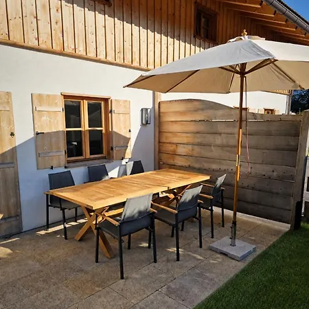 Ii - Private Alpine Next To Tegernsee For Family & Friends - Including Sauna & Free Parking Casa de Férias